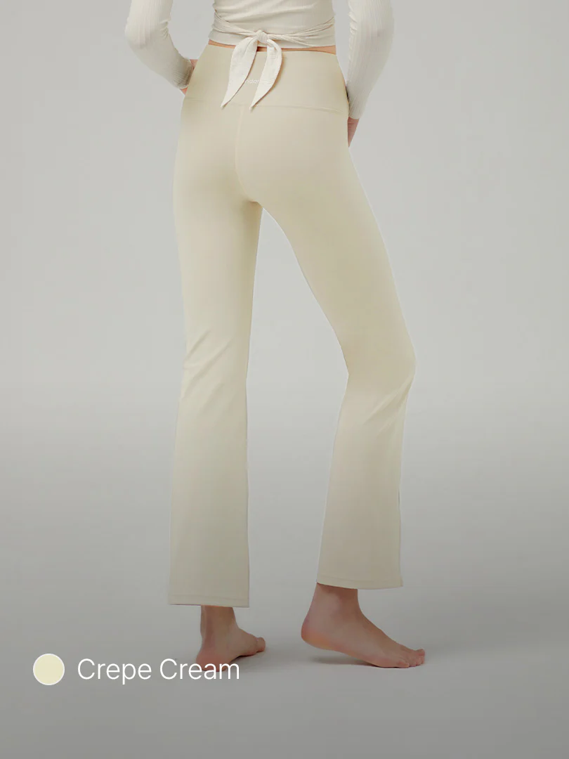 Airywin Front Slit Flare Leggings - Image 9