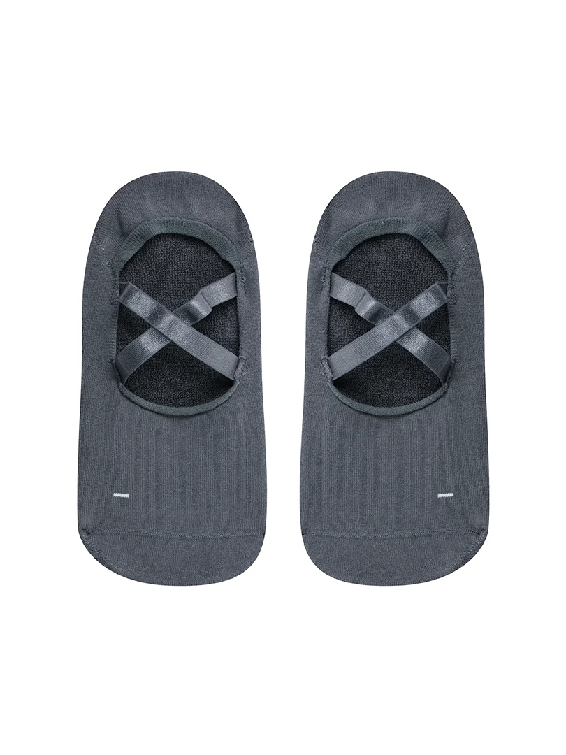Non-Slip Performance Grip Socks - Image 5