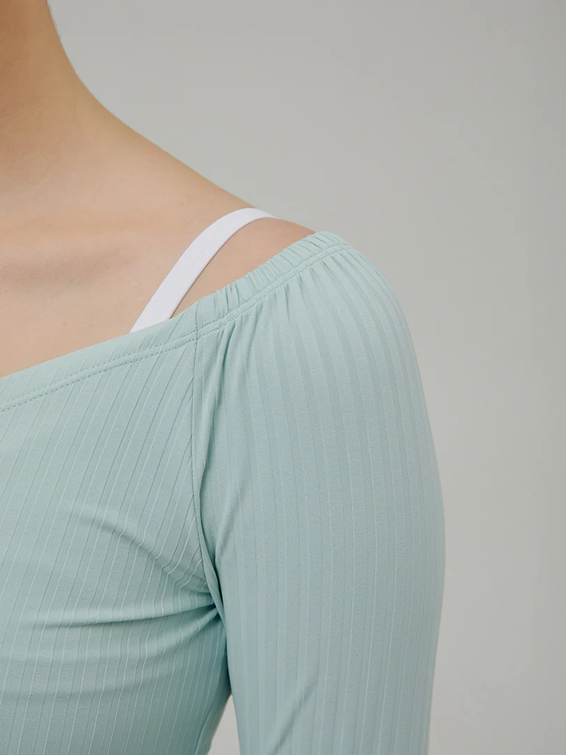 Ribbed Wrap Cropped Long Sleeve - Image 5